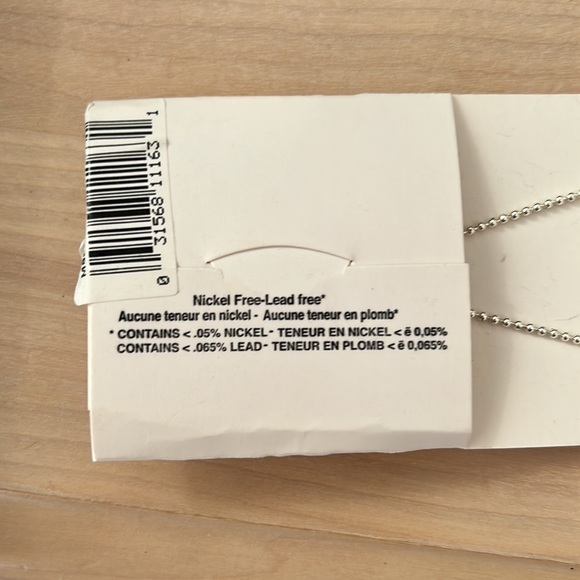 New silver necklace with initial pendant - Picture 3 of 5